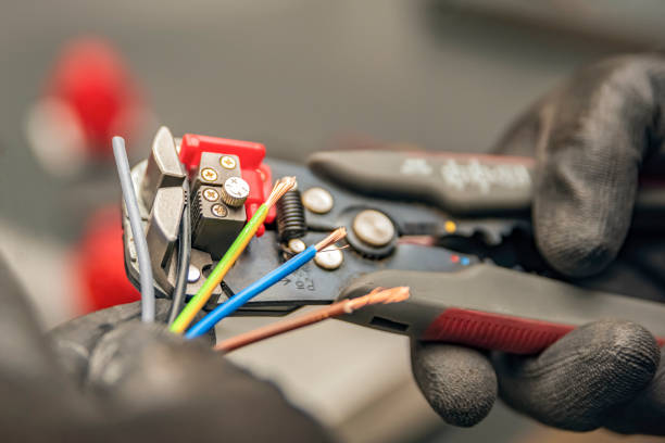Best Affordable Electrician  in Blue Mound, IL